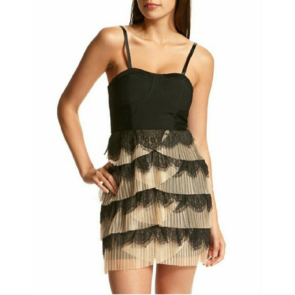 Black cream Ruffle lace corset pleated dress XL